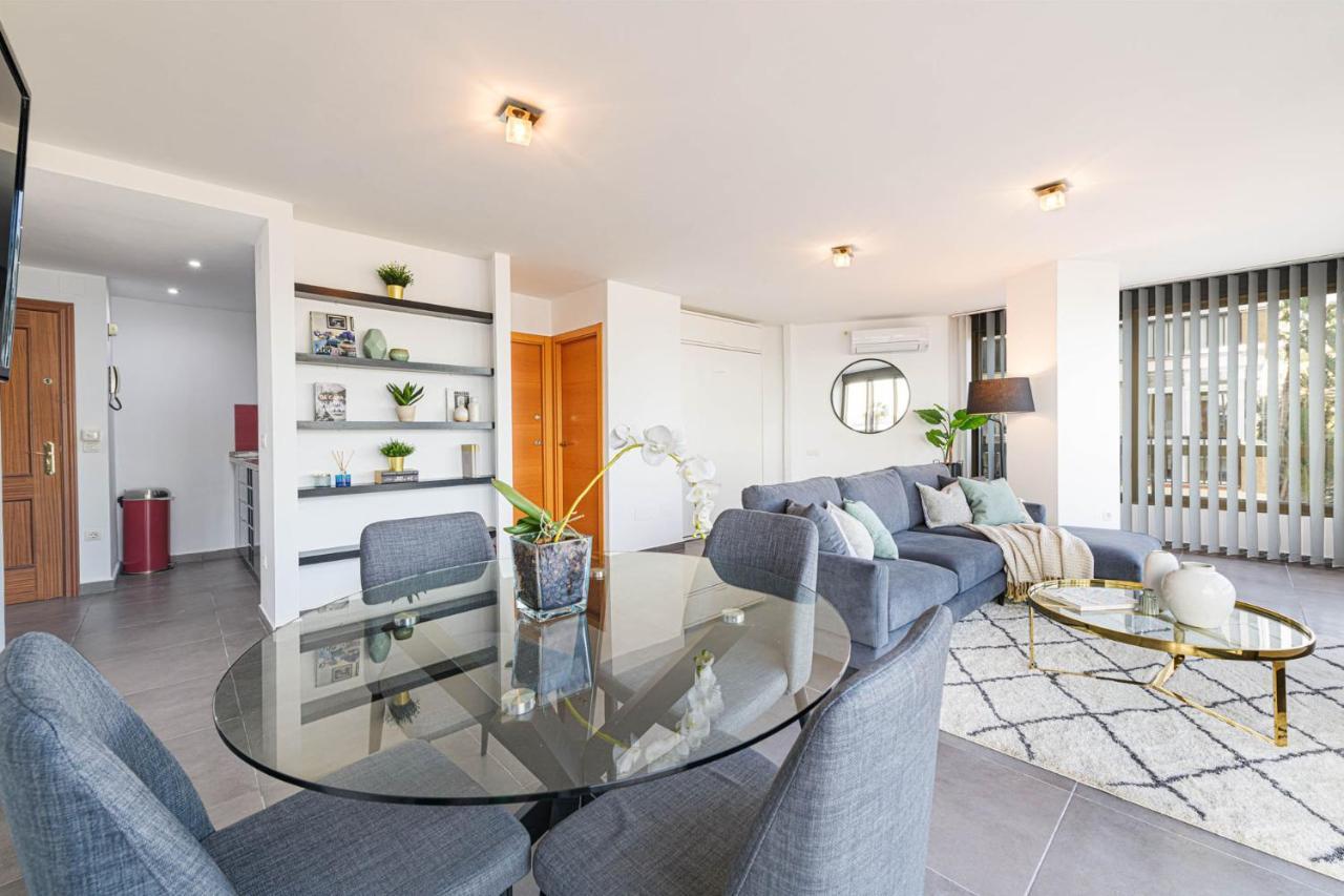Mediterraneo Beach Apartment In Malaga By Solaga Holiday Homes エクステリア 写真