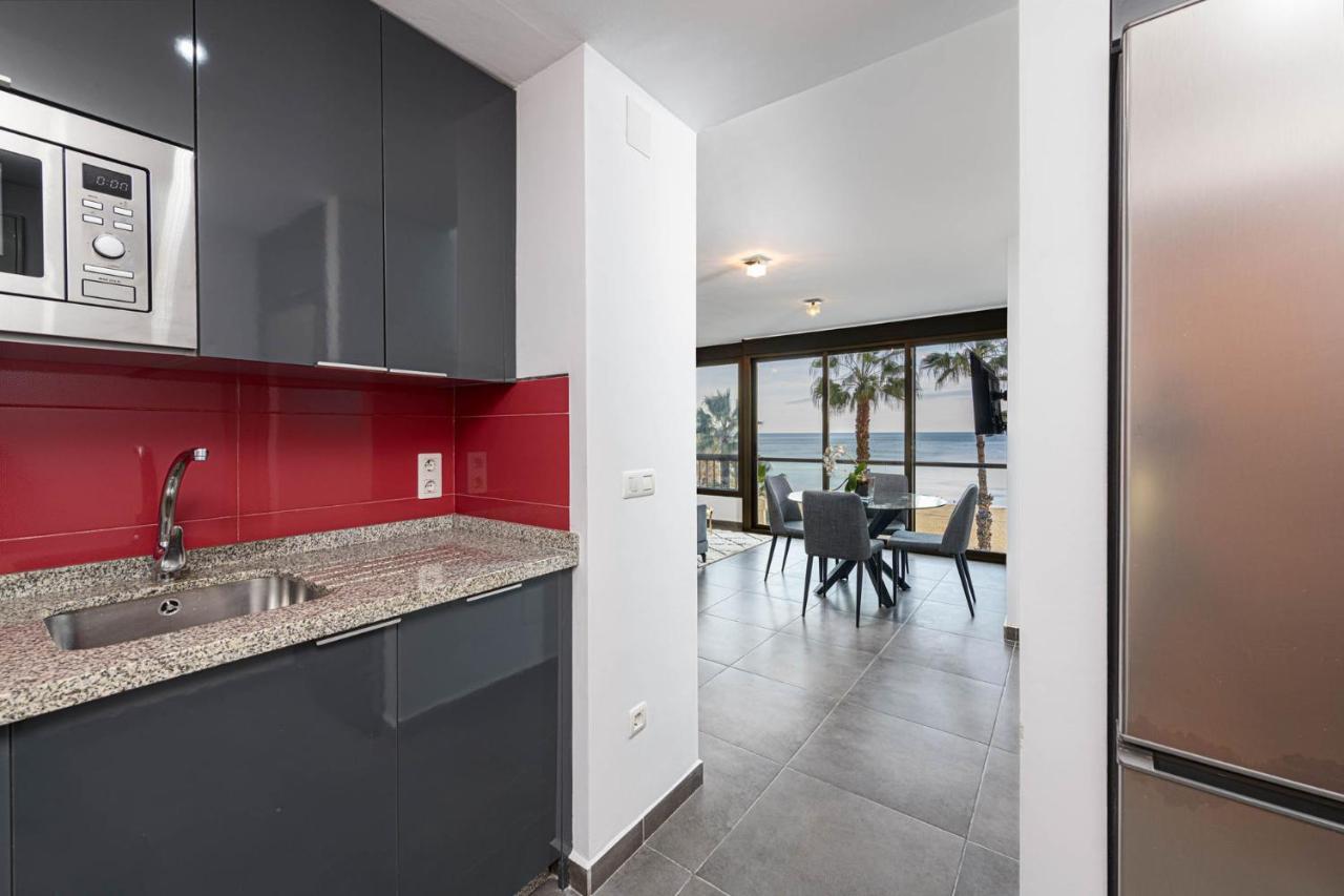Mediterraneo Beach Apartment In Malaga By Solaga Holiday Homes エクステリア 写真
